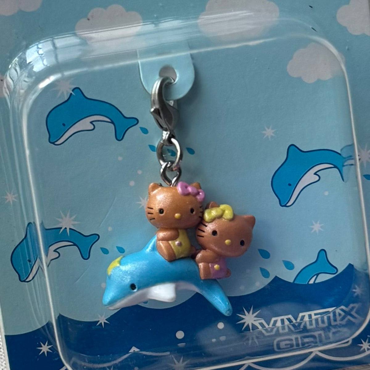Hello Kitty & Mimmy Suntanned Dolphin Vivitix Girls July 2001 Vintage Charm Box